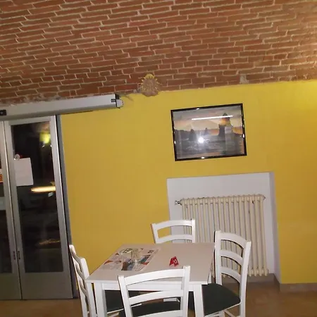 게스트하우스 Il Gatto E La Volpe 3*