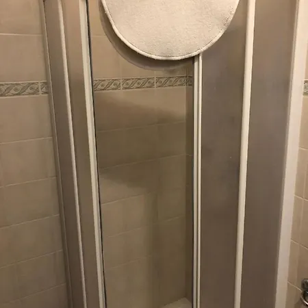 Il Gatto E La Volpe Pensión 3*